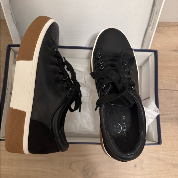 Caslon Andes Black and White Sneakers Size 4, NWT - Picture 9 of 12